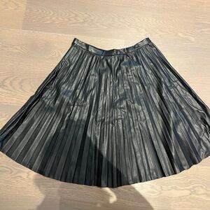 Calvin Klein Black A-Line Pleated Skirt